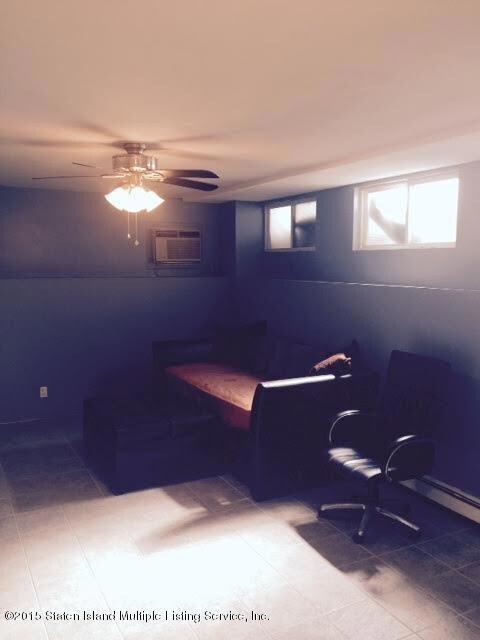 6785 Hylan Blvd, Staten Island, NY 10309 - photo 4