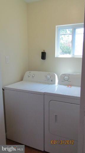 109 Glider Dr, Middle River, MD 21220 - photo 7