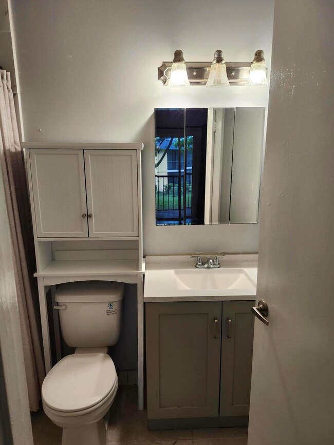 1220 Meadows Cir unit 1220, Boynton Beach, FL 33436 - photo 6