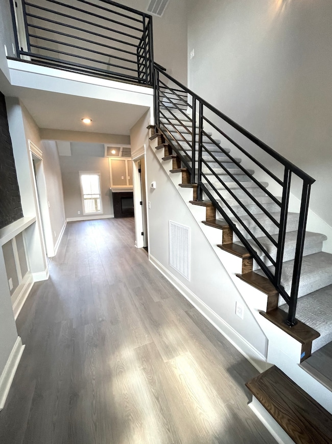 845 Willowicke Dr, Clarksville, TN 37043 - photo 2