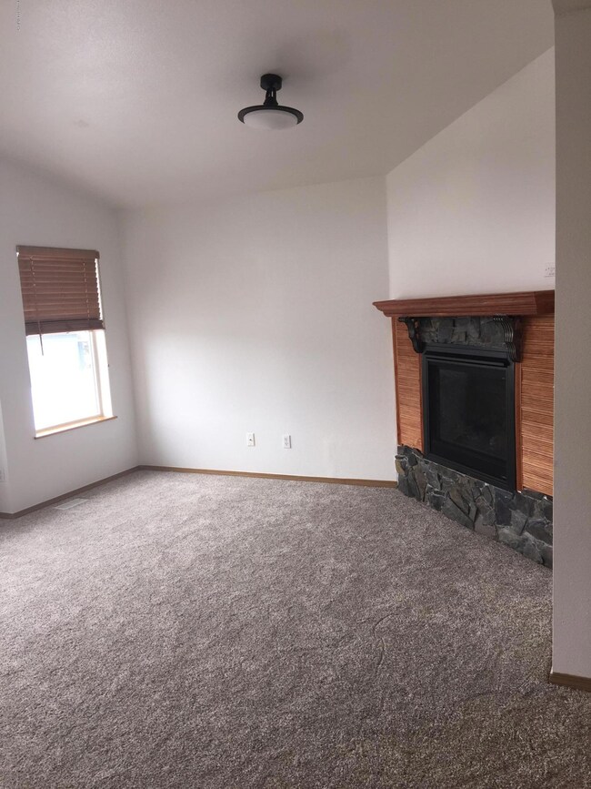 Living room, fireplace