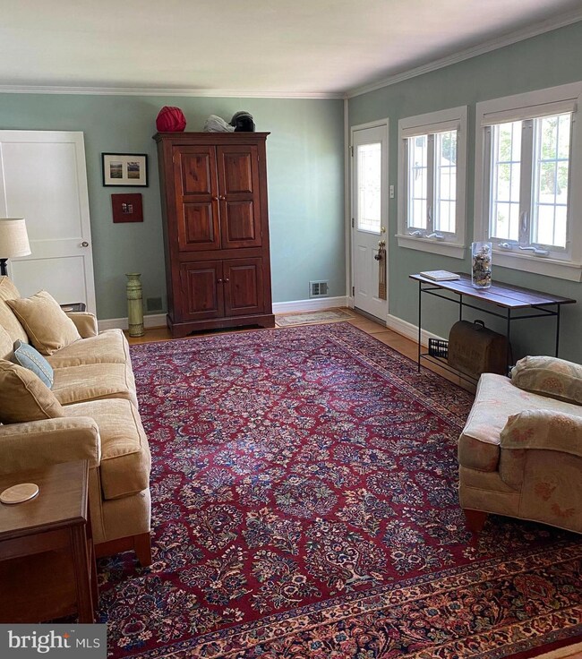 2811 N Westmoreland St, Arlington, VA 22213 - photo 3