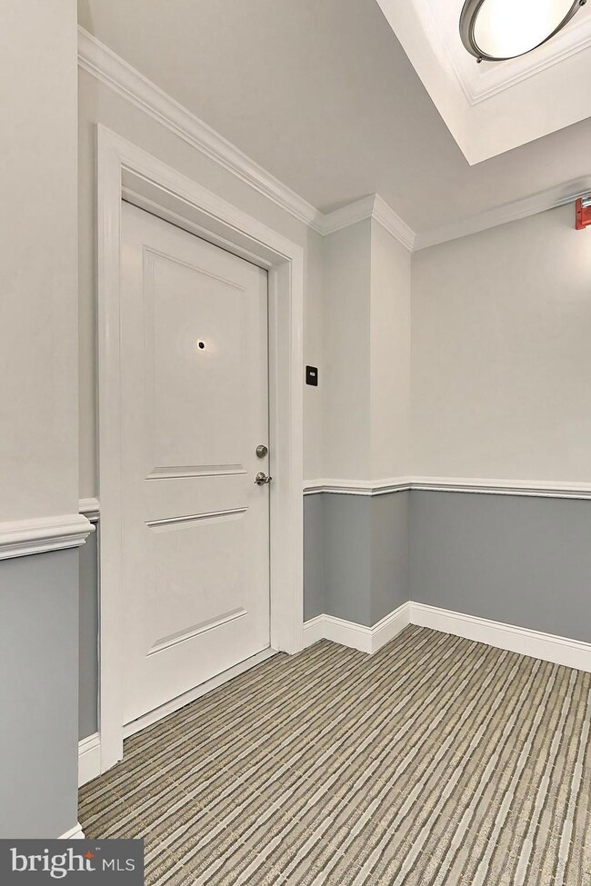 21022 Rocky Knoll Square unit 400, Ashburn, VA 20147 - photo 7