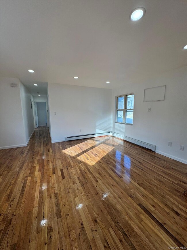 11055 159th St unit 2, Jamaica, NY 11433 - photo 4