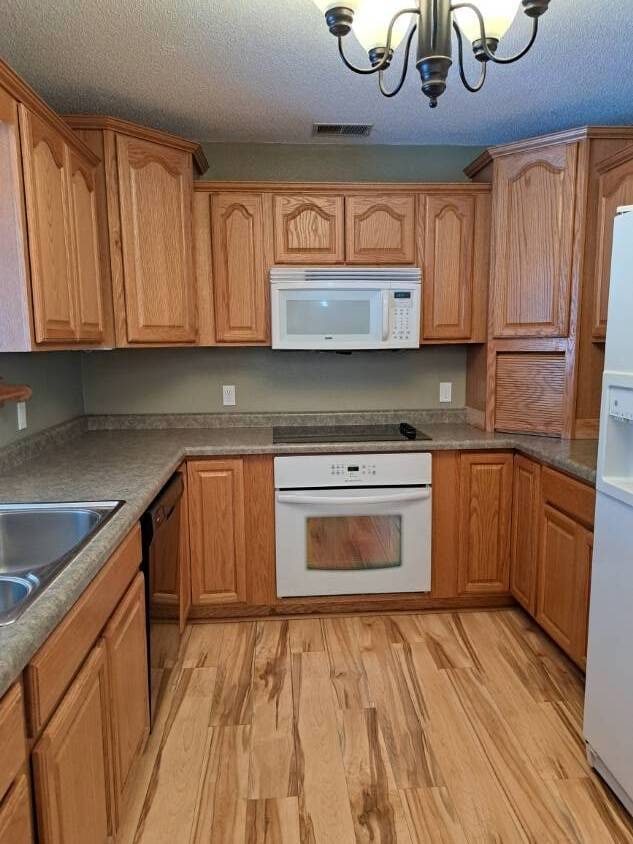 830 E 9th St, Chadron, NE 69337 - photo 6