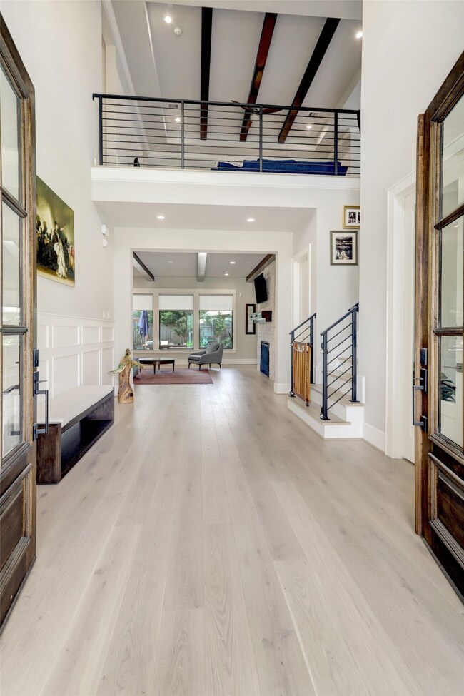 1634 Althea Dr, Houston, TX 77018 - photo 4