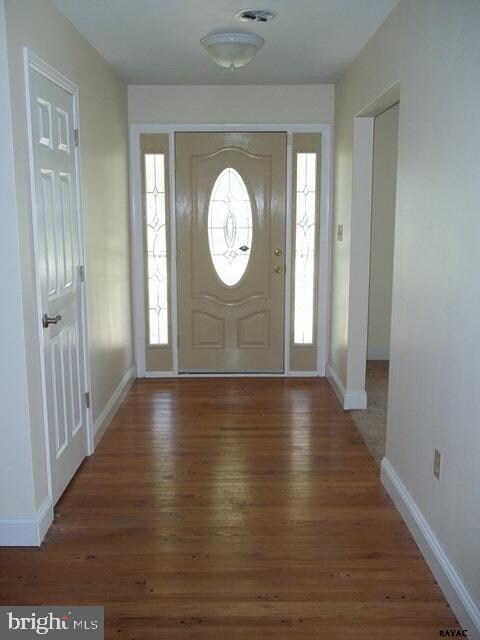 911 Pine Grove Rd unit 11, Hanover, PA 17331 - photo 4