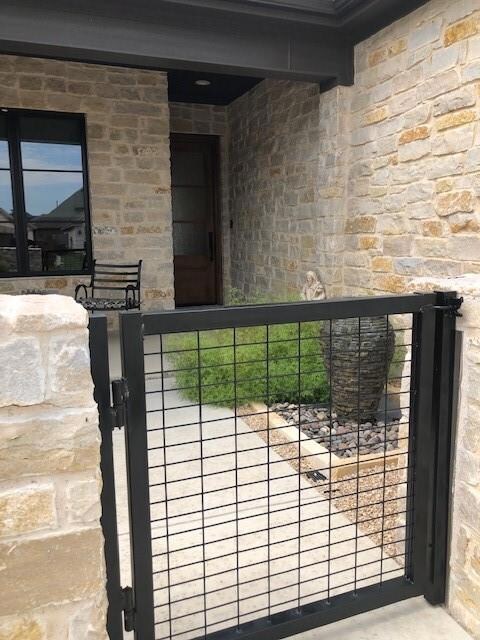 13028 Eagles Nest Dr, Whitney, TX 76692 - photo 6