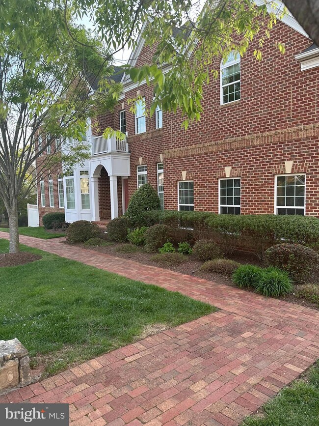3984 Portloe Terrace, Fairfax, VA 22033 - photo 4
