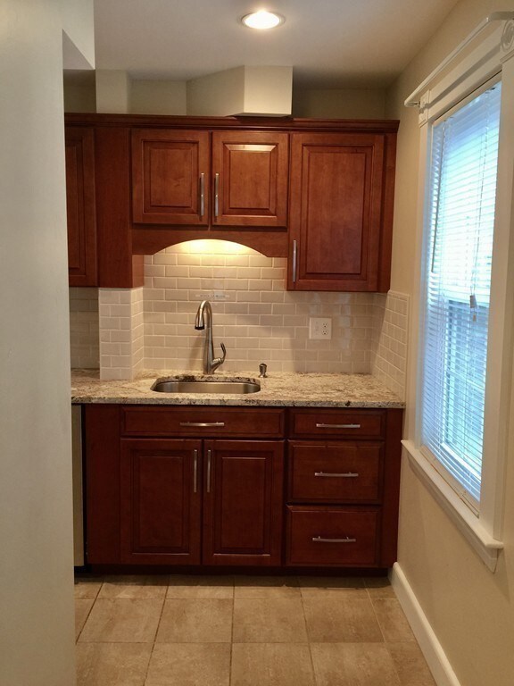 969 A Chestnut St unit A, Newton, MA 02464 - photo 4