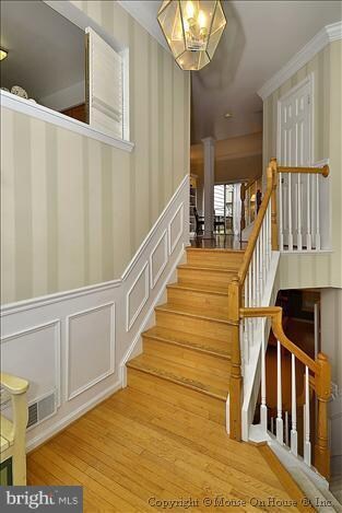 20331 Ashcroft Terrace, Sterling, VA 20165 - photo 3