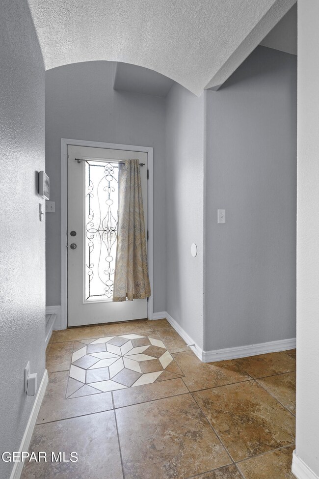 737 Desert Sage Dr, Horizon City, TX 79928 - photo 7