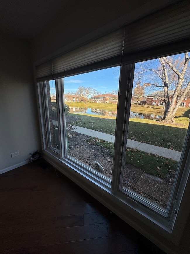 1820 W Surrey Park Ln unit 1B, Arlington Heights, IL 60005 - photo 6