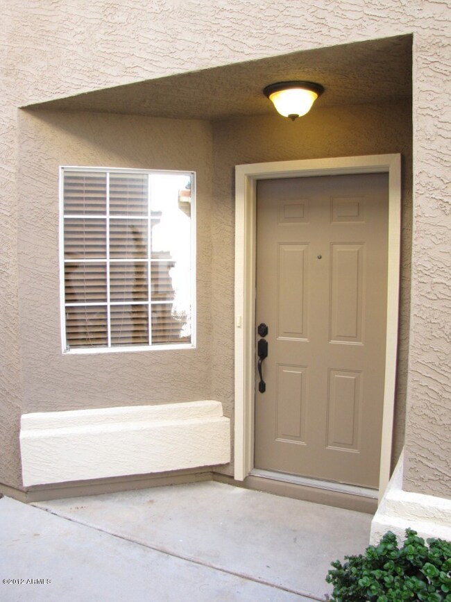 1429 E Mineral Rd, Gilbert, AZ 85234 - photo 3