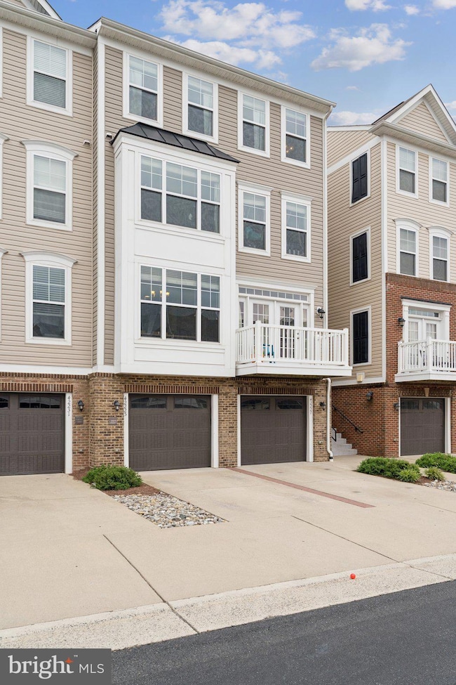 42227 Canary Grass Square, Aldie, VA 20105 - photo 3