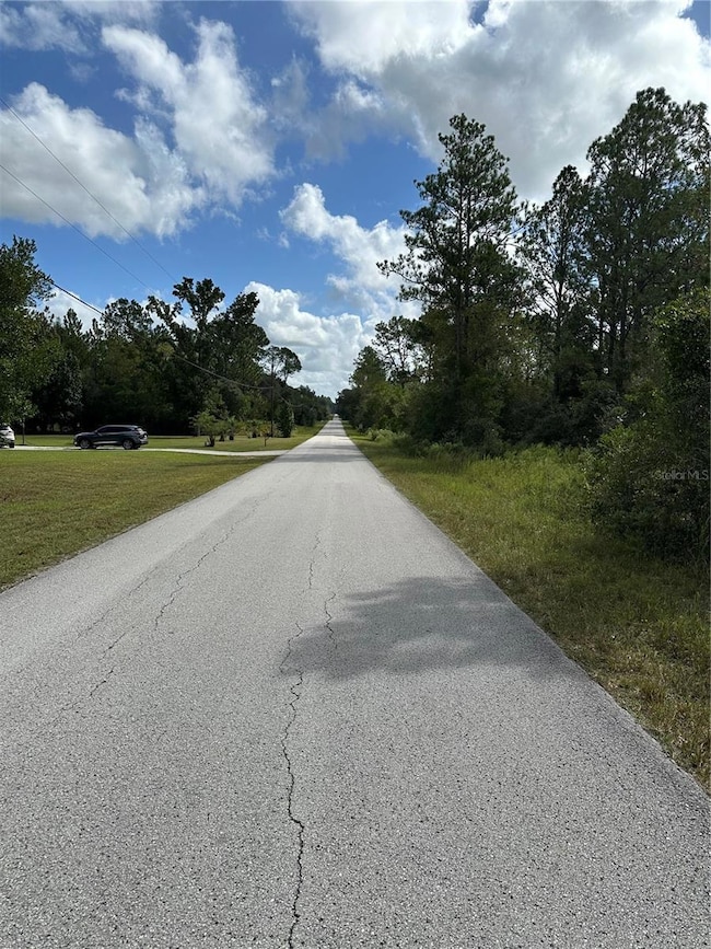 Audubon Ave looking West