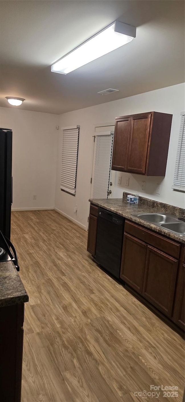 1504 Keystone Dr, Salisbury, NC 28147 - photo 4