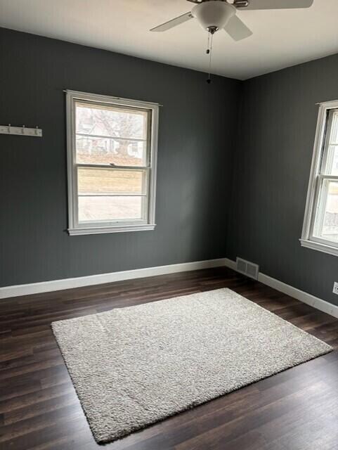 910 Orange Bedroom1
