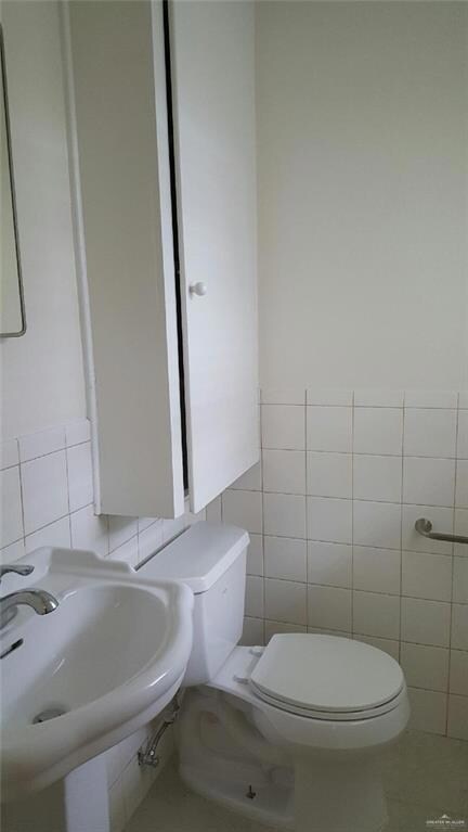 612 W 5th St, Weslaco, TX 78596 - photo 6