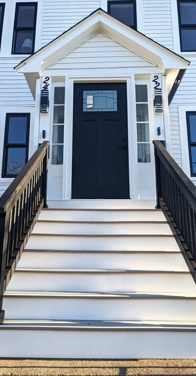 22 Melbourne Ave unit 1, Newtonville, MA 02460 - photo 2