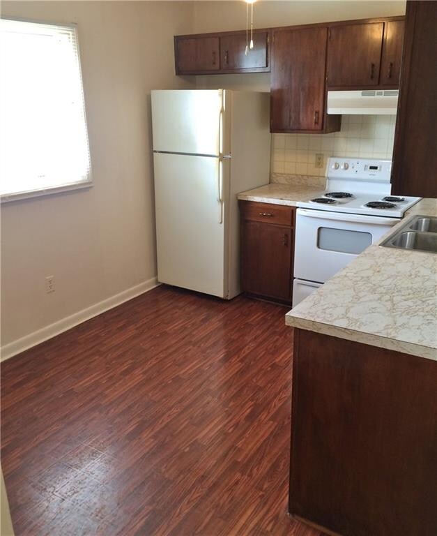 120 Morning Dr, Austin, IN 47102 - photo 3