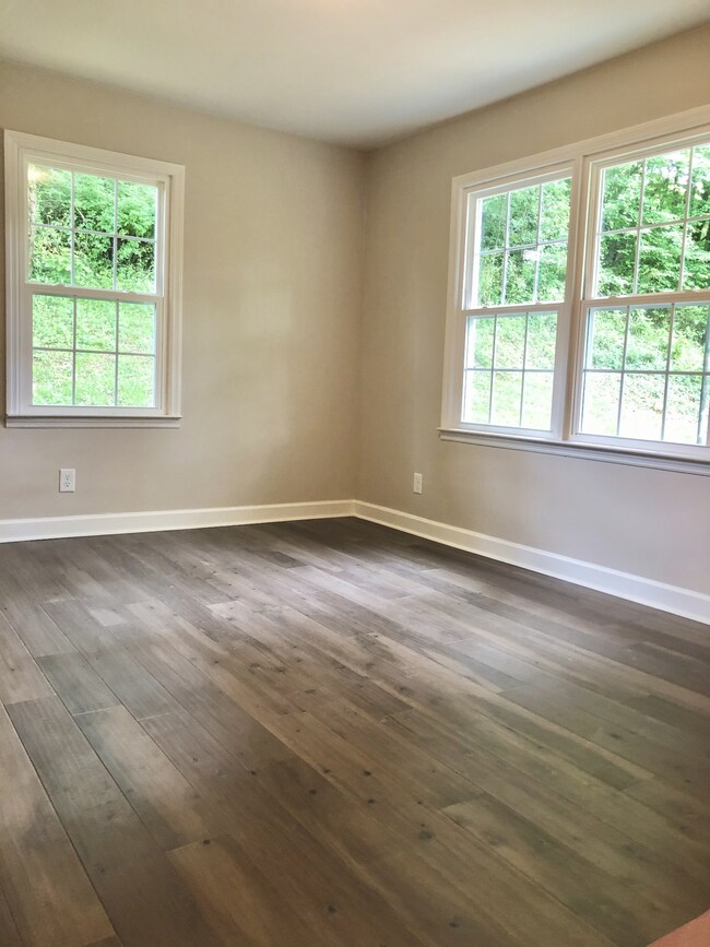 222 Durham St, McMinnville, TN 37110 - photo 7