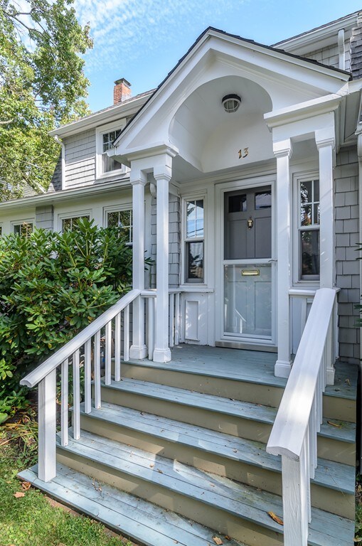 13 Willow Rd, Wellesley, MA 02482 - photo 3