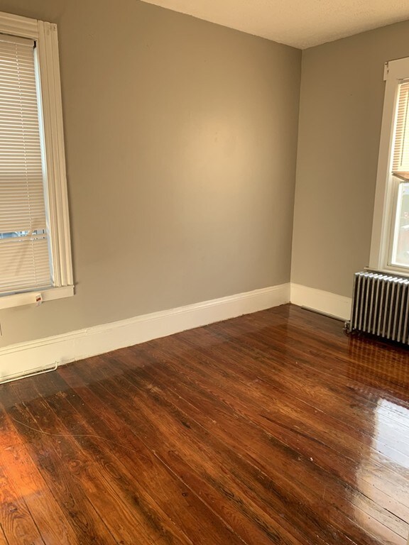 10 Shute St unit 3, Everett, MA 02149 - photo 2