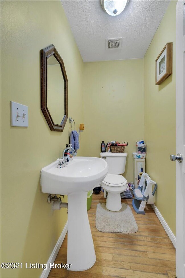 144 Pike Ln, Lebanon Junction, KY 40150 - photo 7