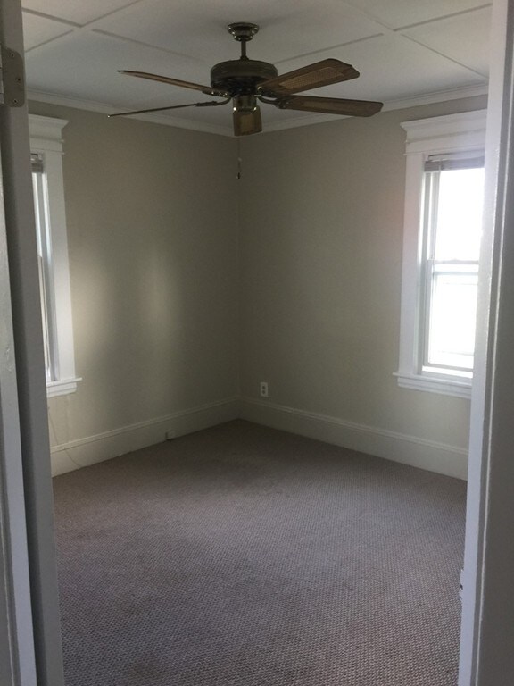 77 Elm St unit 1R, Chicopee, MA 01013 - photo 3