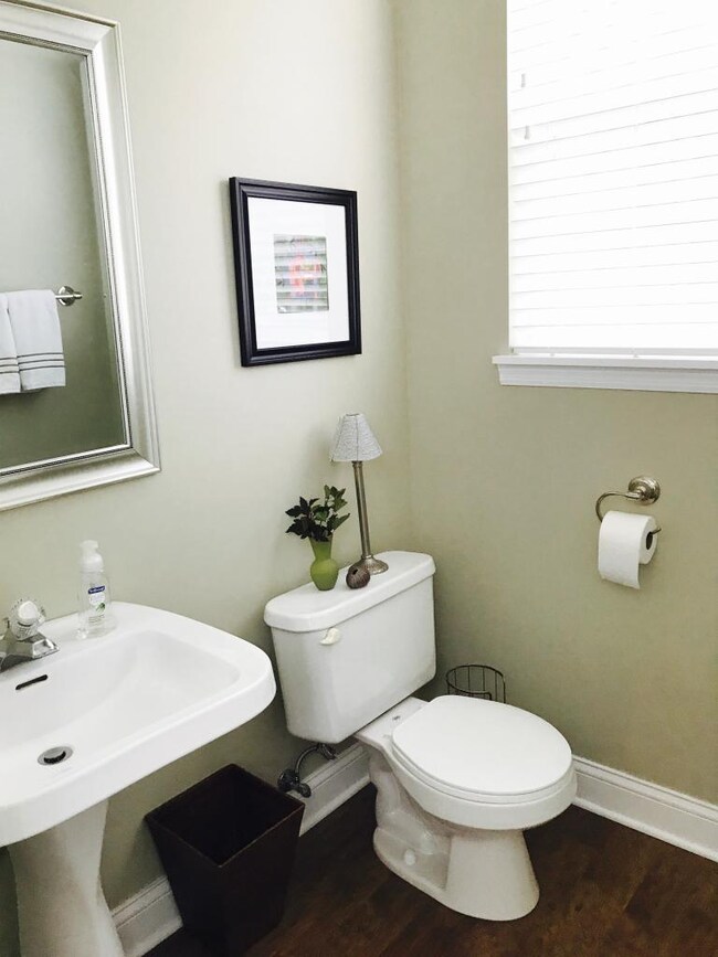 Main floor 1/2 bath.
