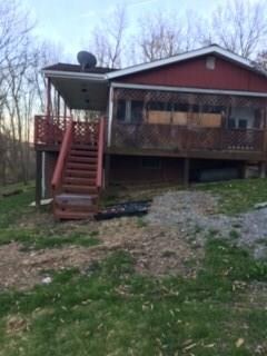 ENCLOSED PORCH