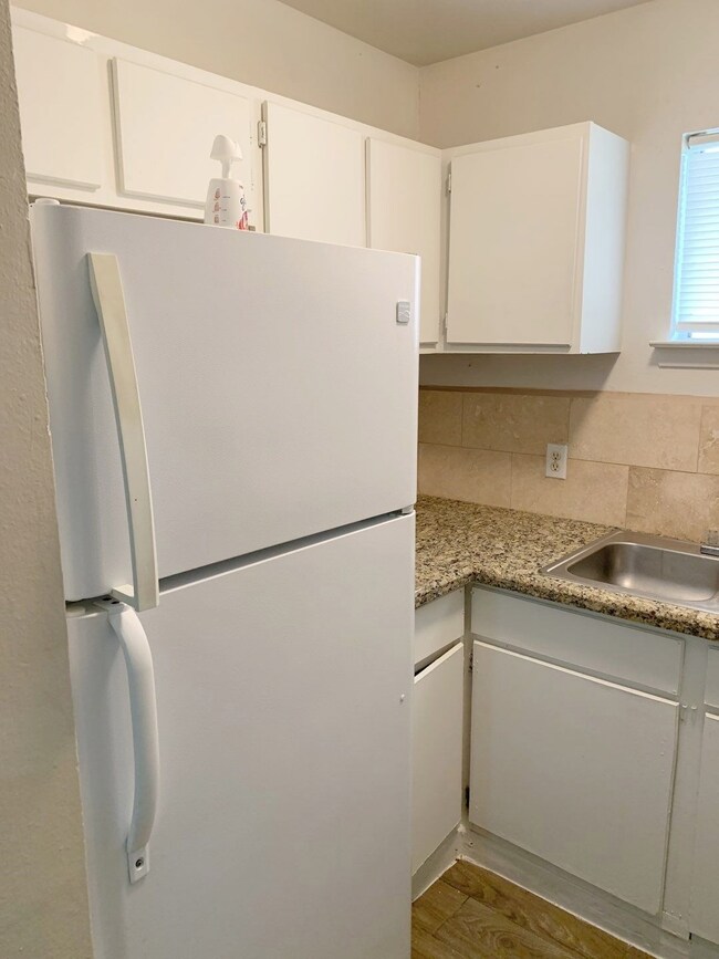 14302 Laredo St unit 1, Houston, TX 77015 - photo 3