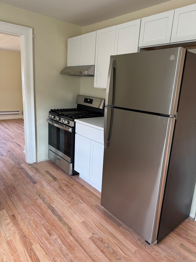 52 Pearl St unit 3, New Haven, CT 06511 - photo 4