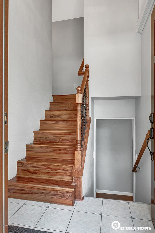 6711 Mink Ave, Anchorage, AK 99504 - photo 6