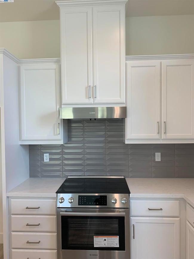 998 Harcot Ct, San Jose, CA 95133 - photo 5