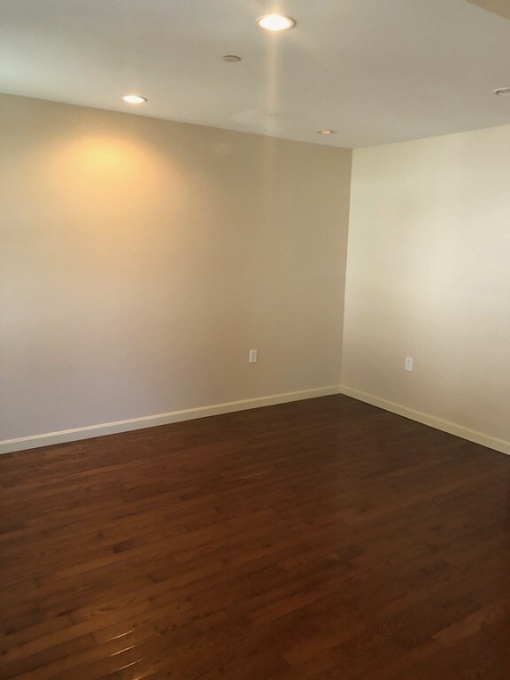 43 Campbell St unit 43, Woburn, MA 01801 - photo 3