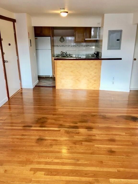 12 Commonwealth Ct unit 14, Brighton, MA 02135 - photo 3