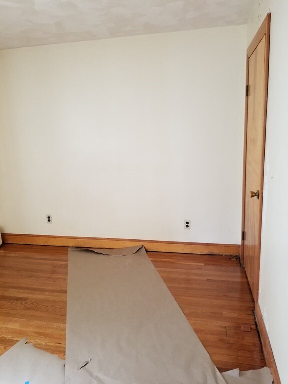 79 Cottage St unit 1, Everett, MA 02149 - photo 3