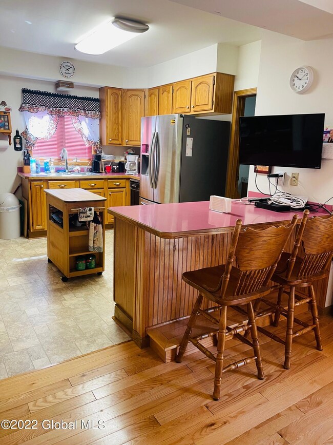 11 Sarella St, Glens Falls, NY 12801 - photo 6