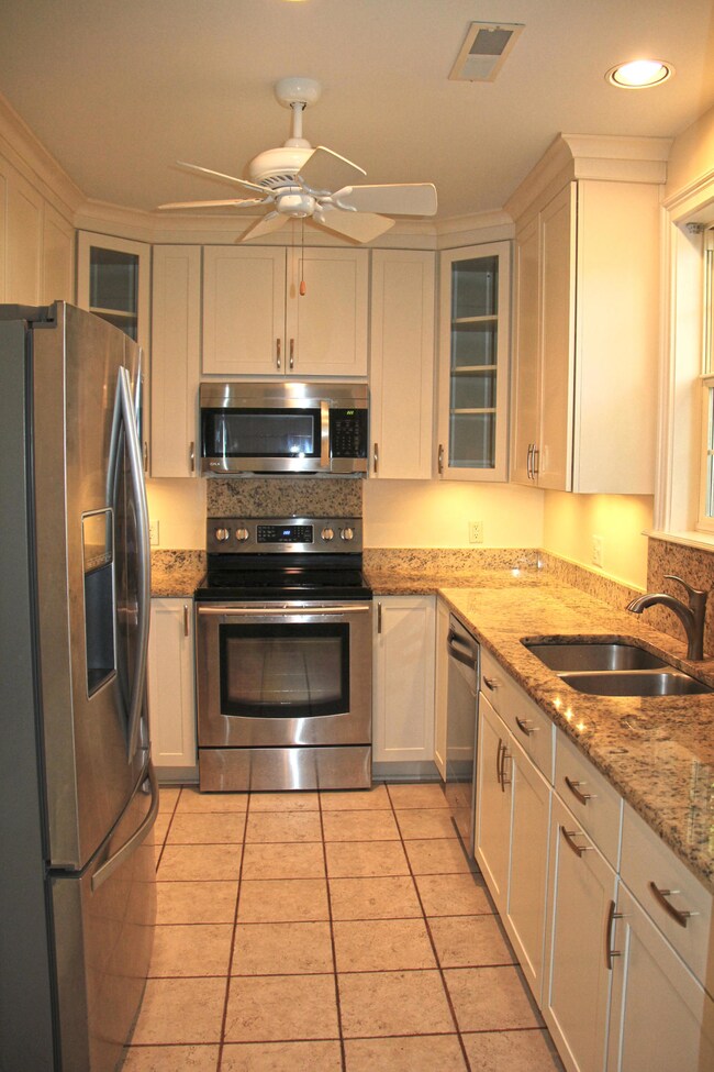 Kitchen 4