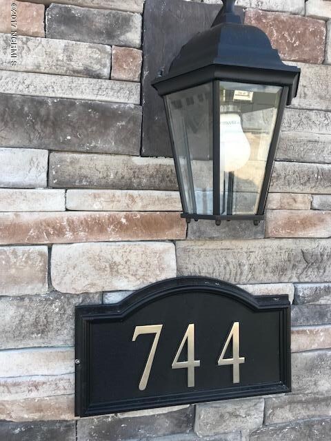Decorative Exterior Elements