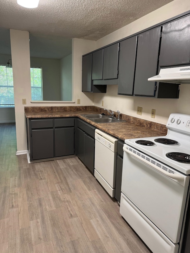 1515 Paul Russell Rd unit 86, Tallahassee, FL 32301 - photo 2