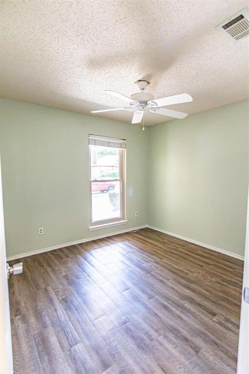 2413 Dalewood Ln, Bedford, TX 76022 - photo 5