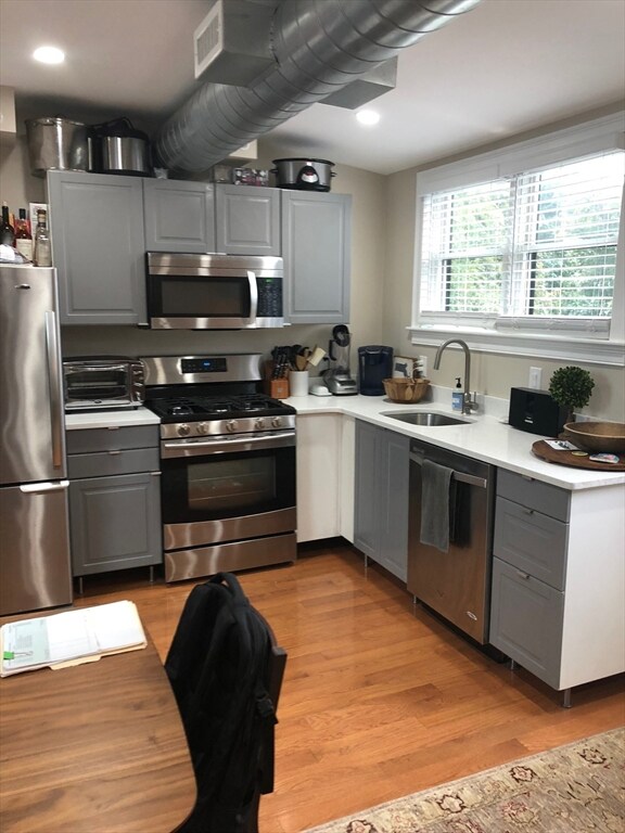 182 Pleasant St unit 3, Marblehead, MA 01945 - photo 7