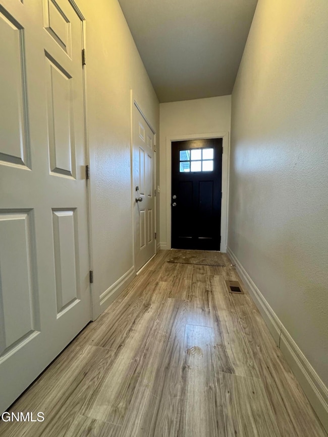 5809 Victoria Ave unit H, Williston, ND 58801 - photo 4