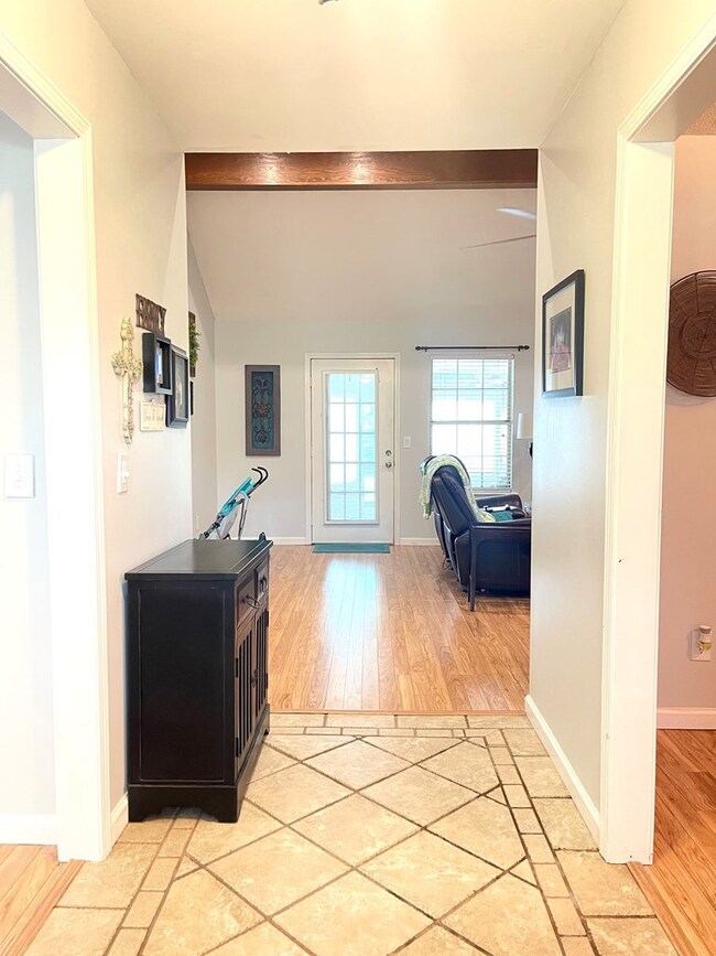 1017 Huntington Dr, Douglas, GA 31533 - photo 3