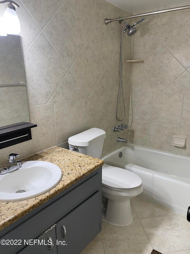 1644 El Camino Rd unit 4, Jacksonville, FL 32216 - photo 5