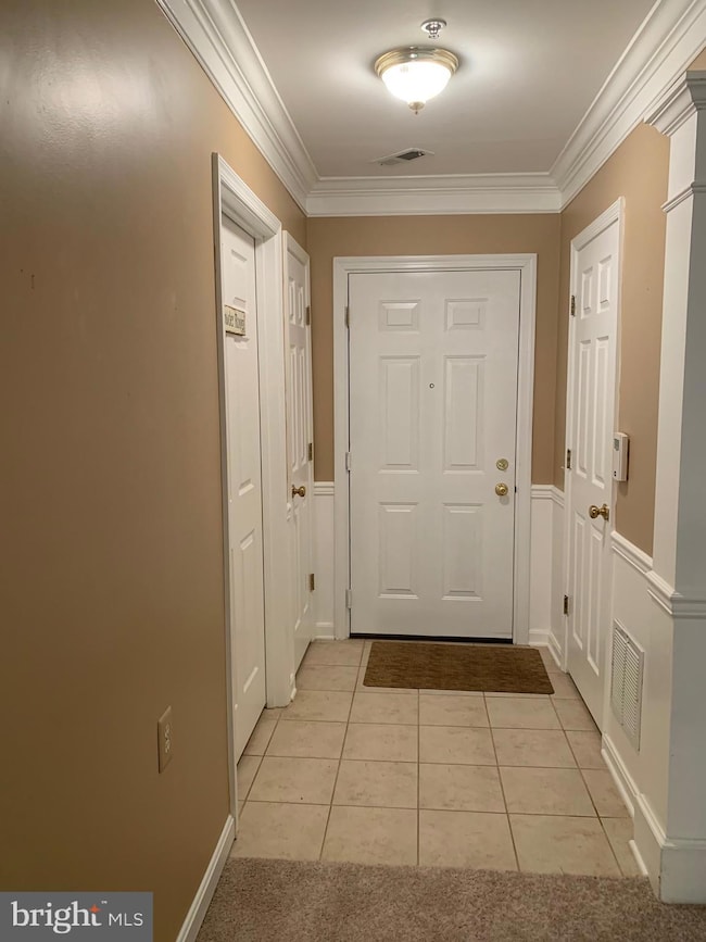 12481 Hayes Ct unit 102, Fairfax, VA 22033 - photo 2