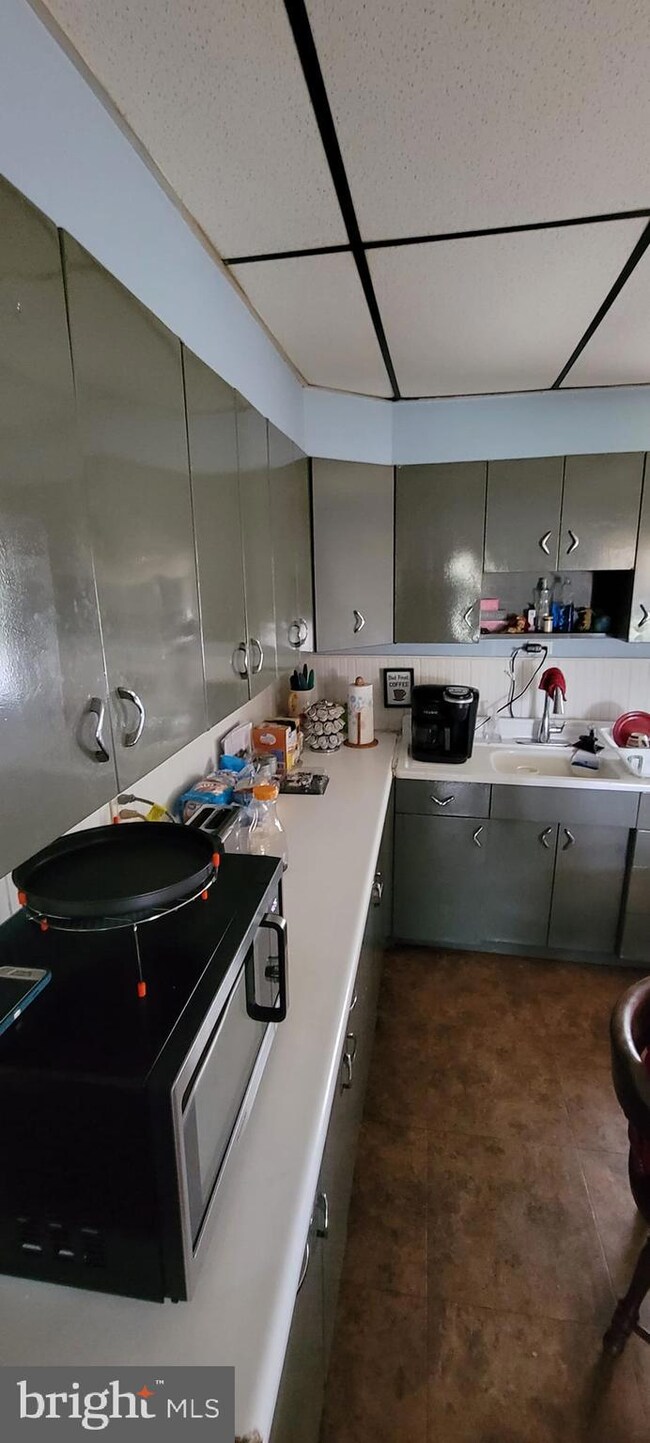 654 Old Liberty Rd, Sykesville, MD 21784 - photo 4